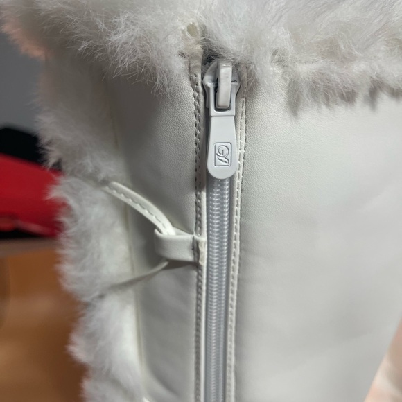 White Faux Fur Platform Boots EU 40 US 9.5 - 10 Chunky Heel Side Zipper Rave - Picture 5 of 12